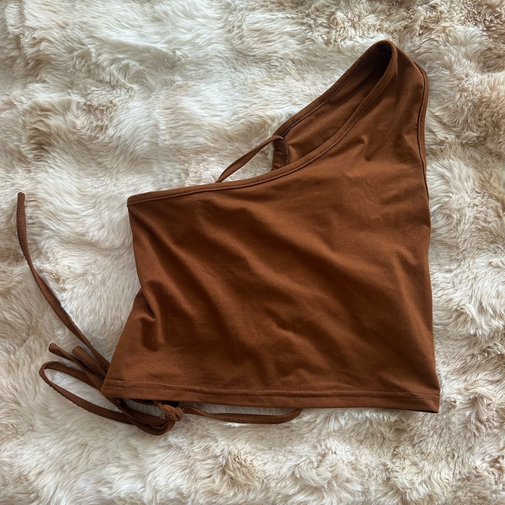 SHEIN Brown Asymmetrical Crop Top